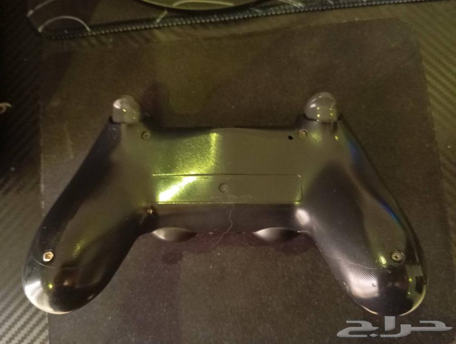 يد بلايستيشن 4 اصلية ps4 original controller64482010019201111