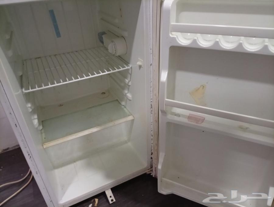 ثلاجه صغير وفرن كهرباء الاتنين بحاله جيده64486081802115112