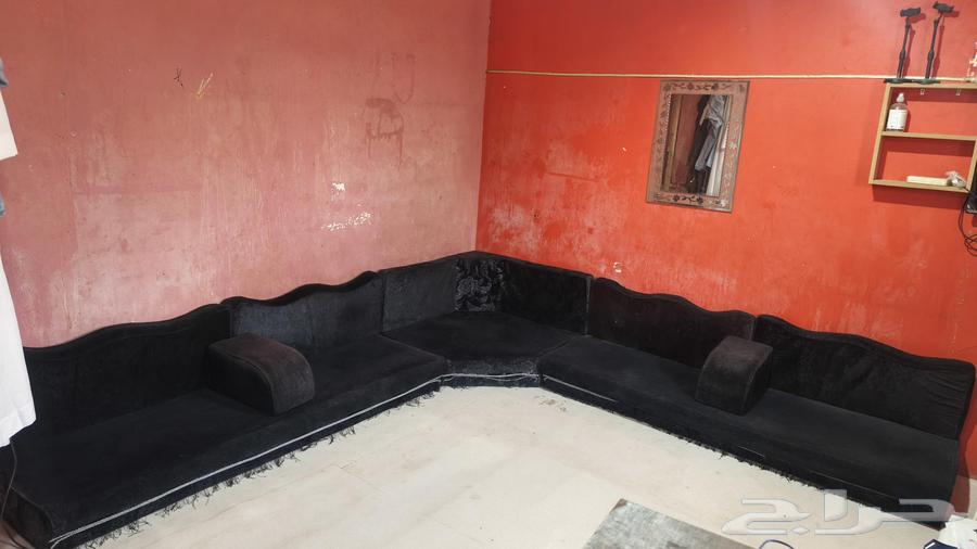 مجلس عربي 6 متر 250 ريال وارجوحه كامله 100 ريال64480633806849110