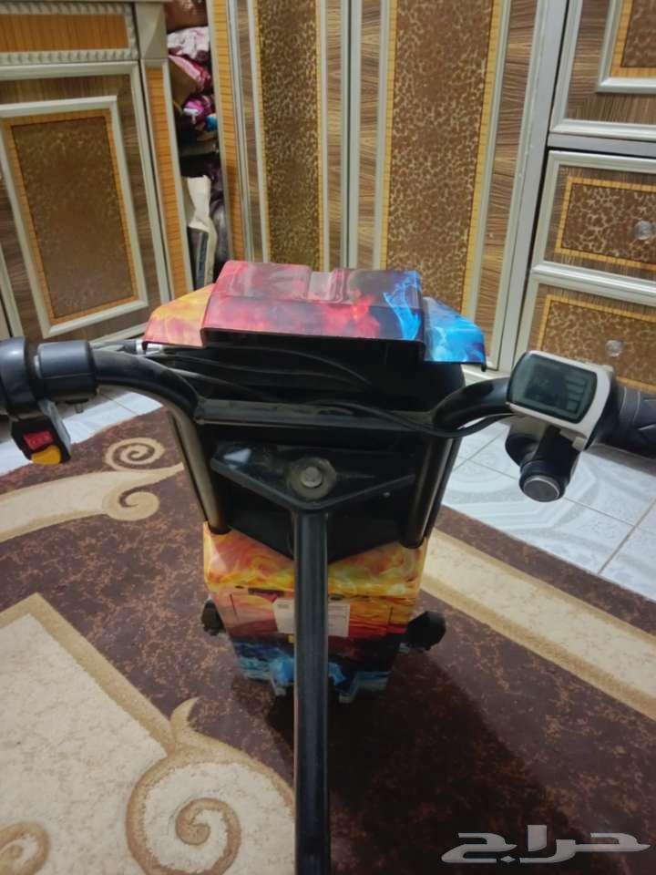 Nice drift scooter, the requested price is 25064481682243587111