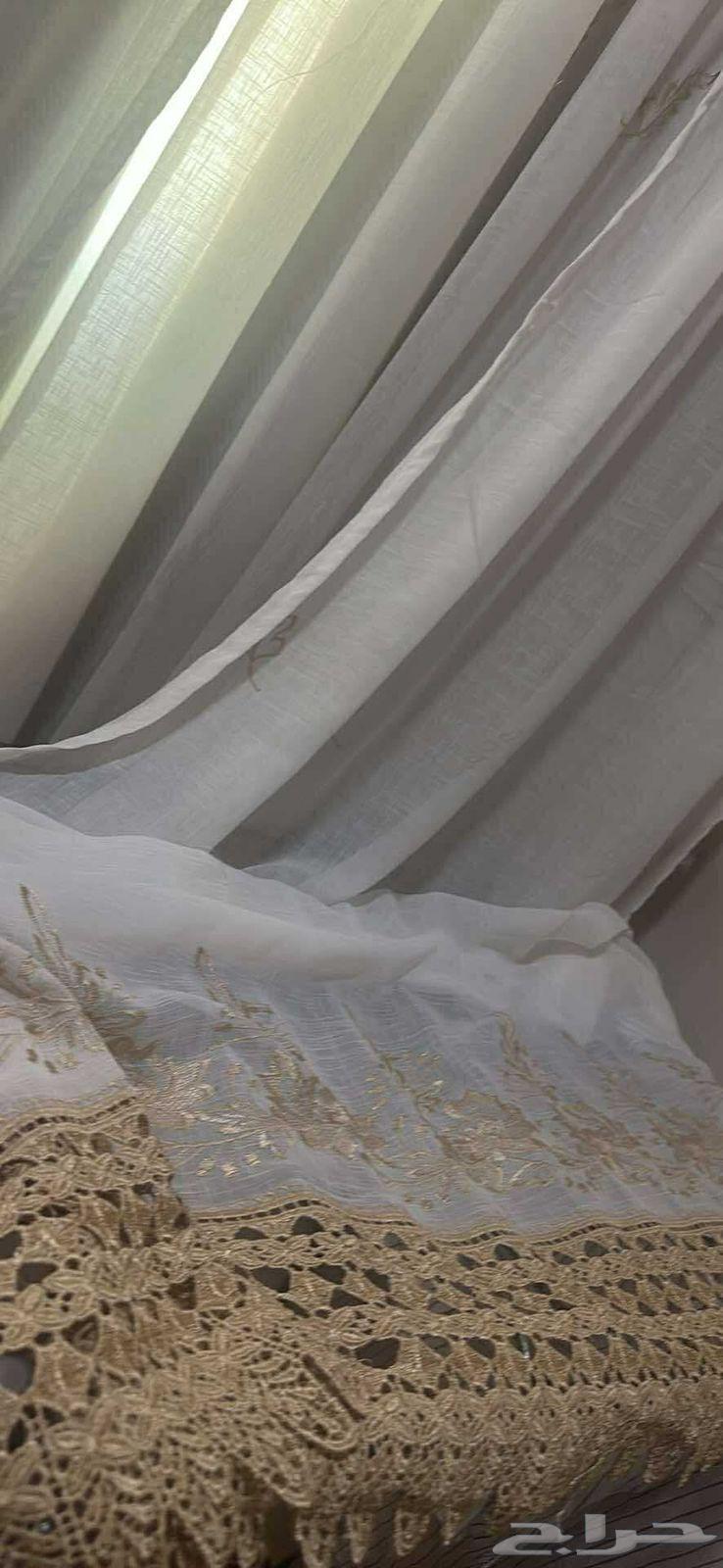 Curtains64481477631618110