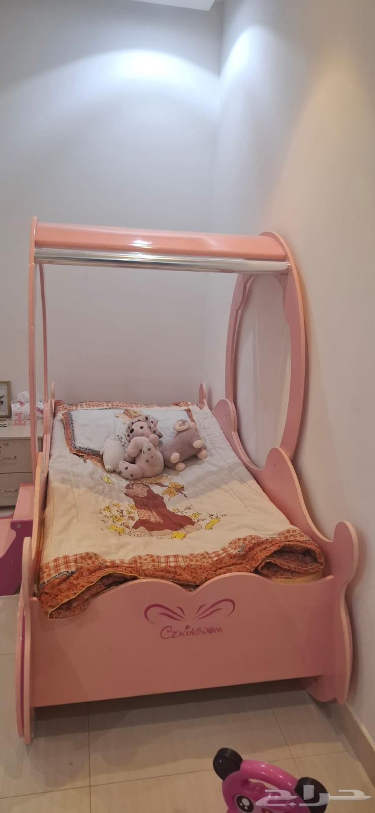 سرير بناتي للبيع64480619890563111