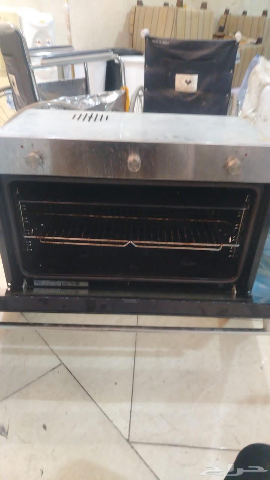 فرم ايطالي شبه جديد 5 عيون64484800235779110