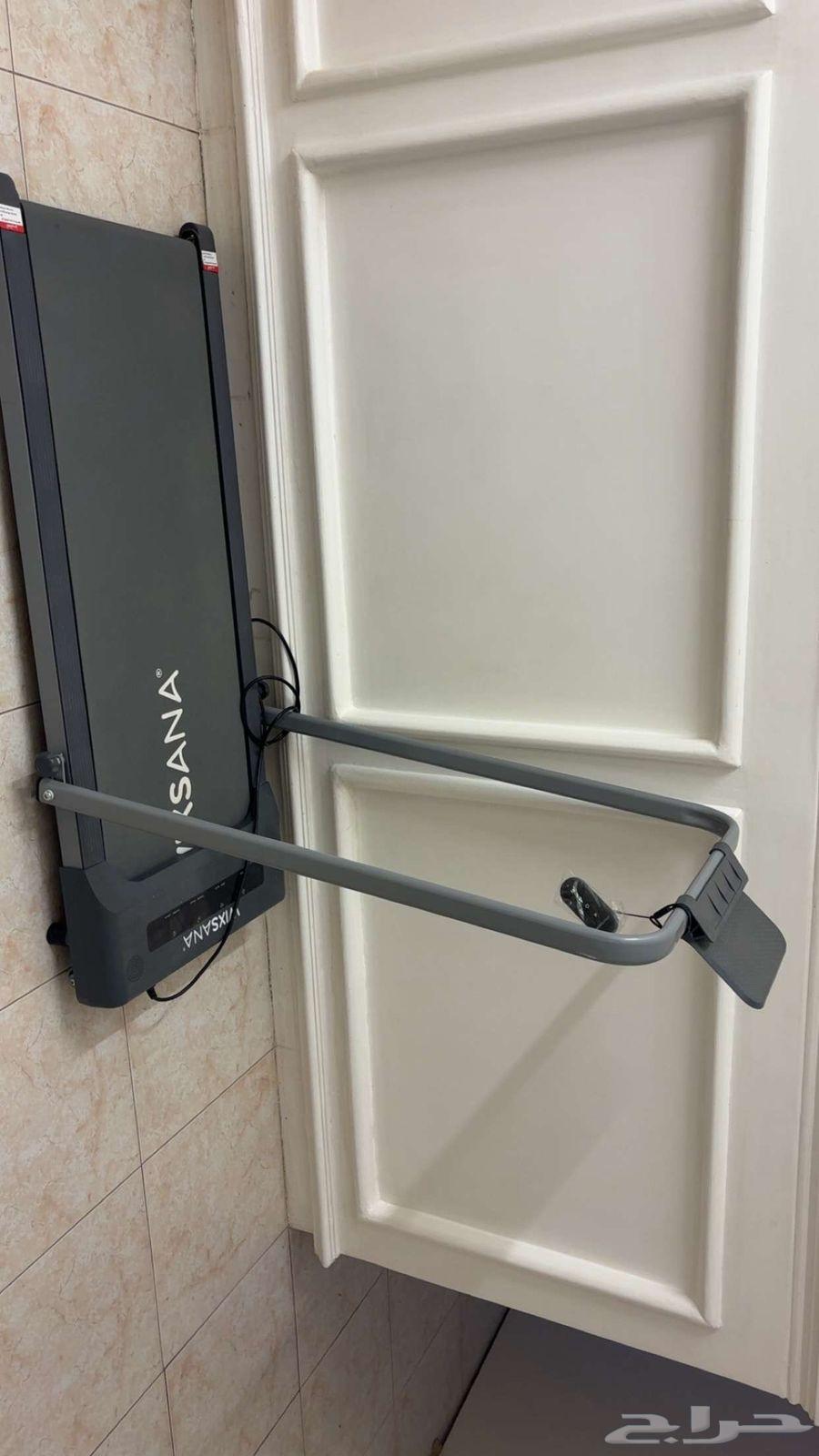 Treadmill64485106621059110