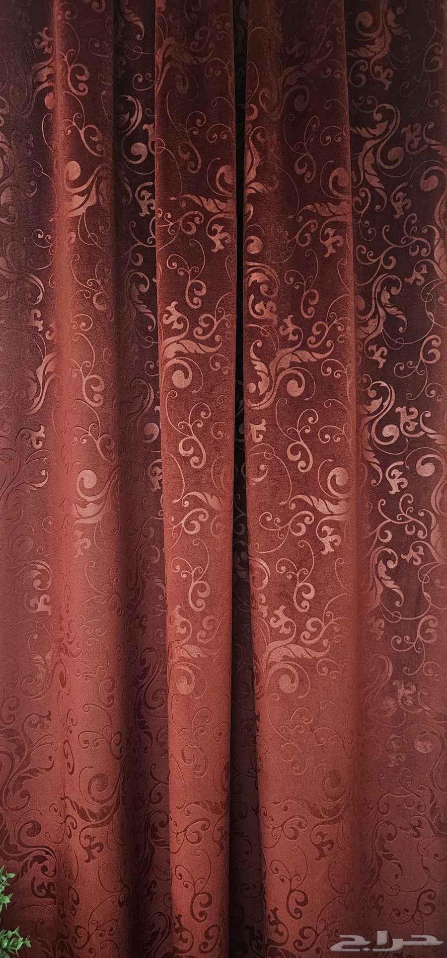 Oud color curtain ... used clean64479120050306110