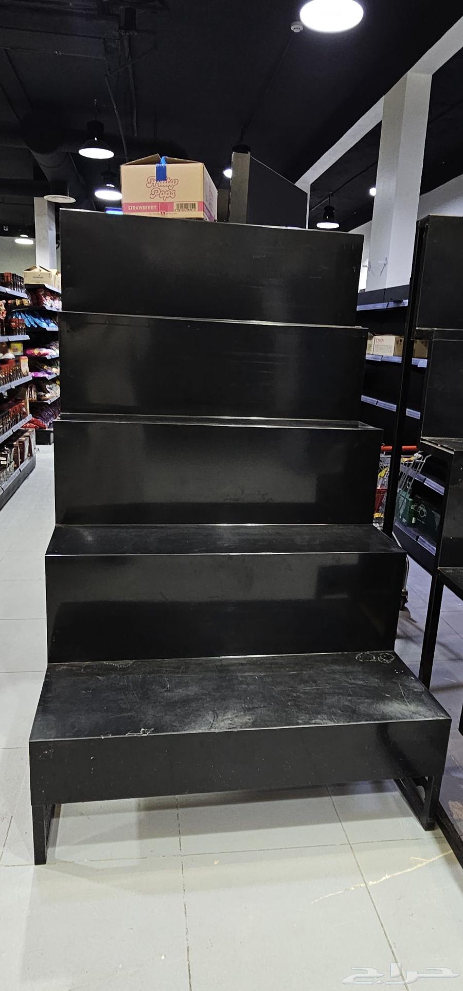 10 Tables for Sale, Market Display Tables, Used 3%, Like New64483688236674110