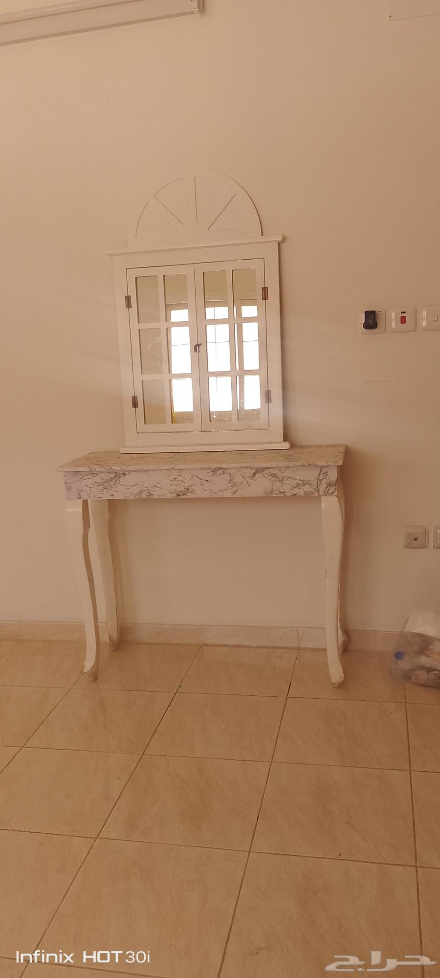 مدخل خشبي او تسريحة64479396908931110