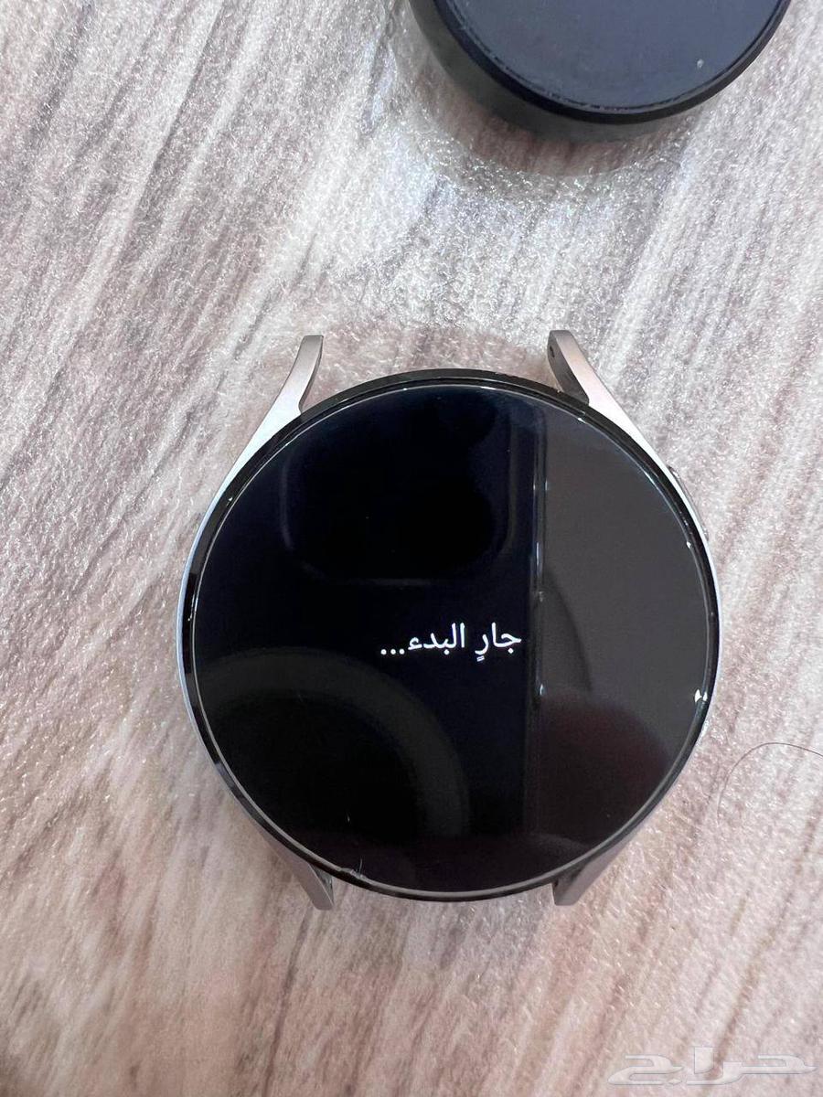 للبيع ساعة سامسونج واتش 4 بحالة ممتازة لم تستخدم إلا قليلا .64481100835074110