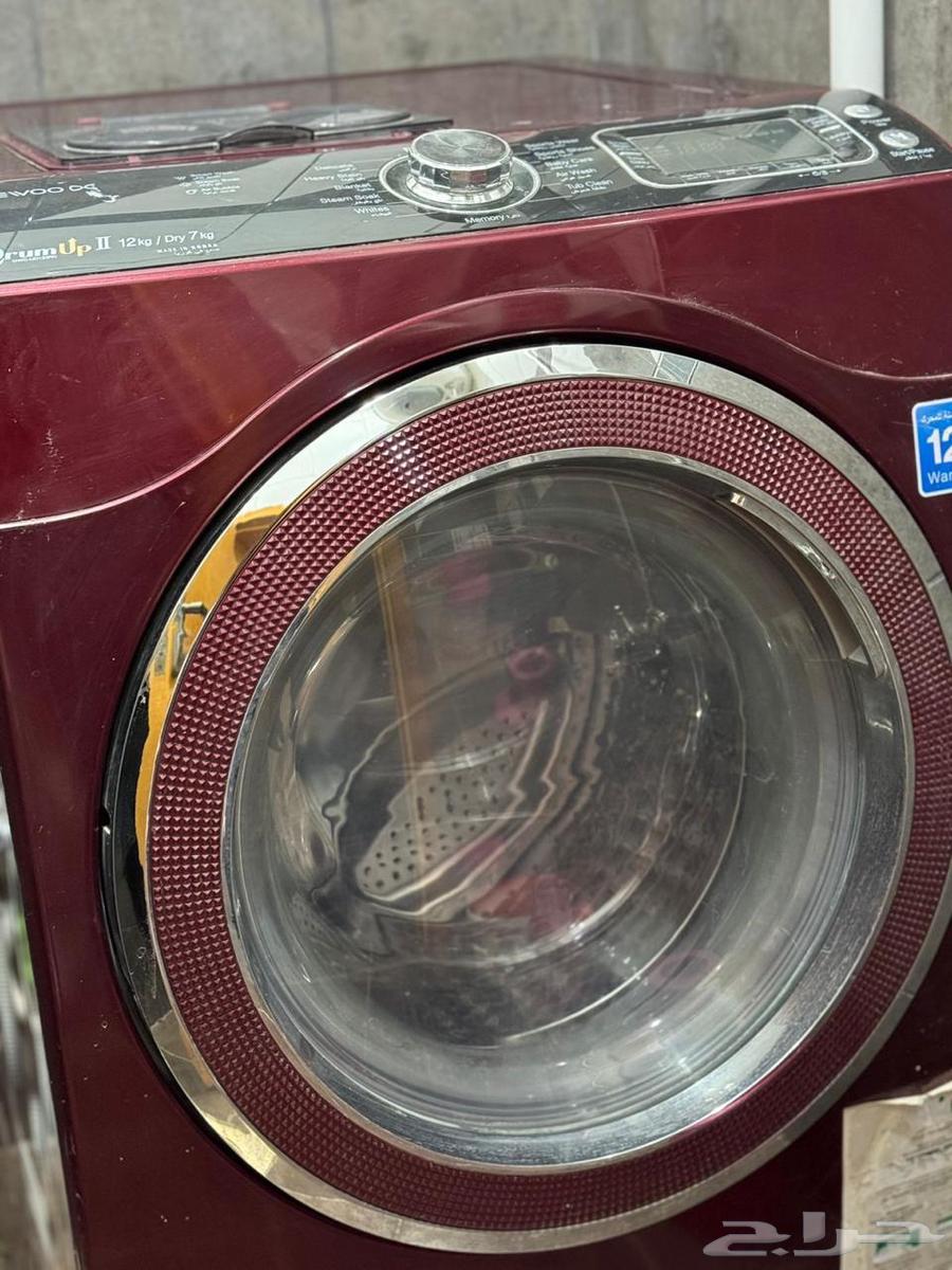 شاشة مع الطاولة وغسالة تماتيك ومكوا ملابس64482105000065113