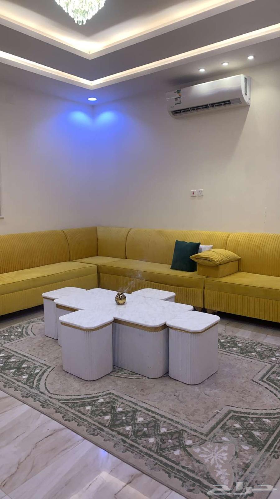 Women's 4in5 sofa with 5 tables and mat64490276084611110