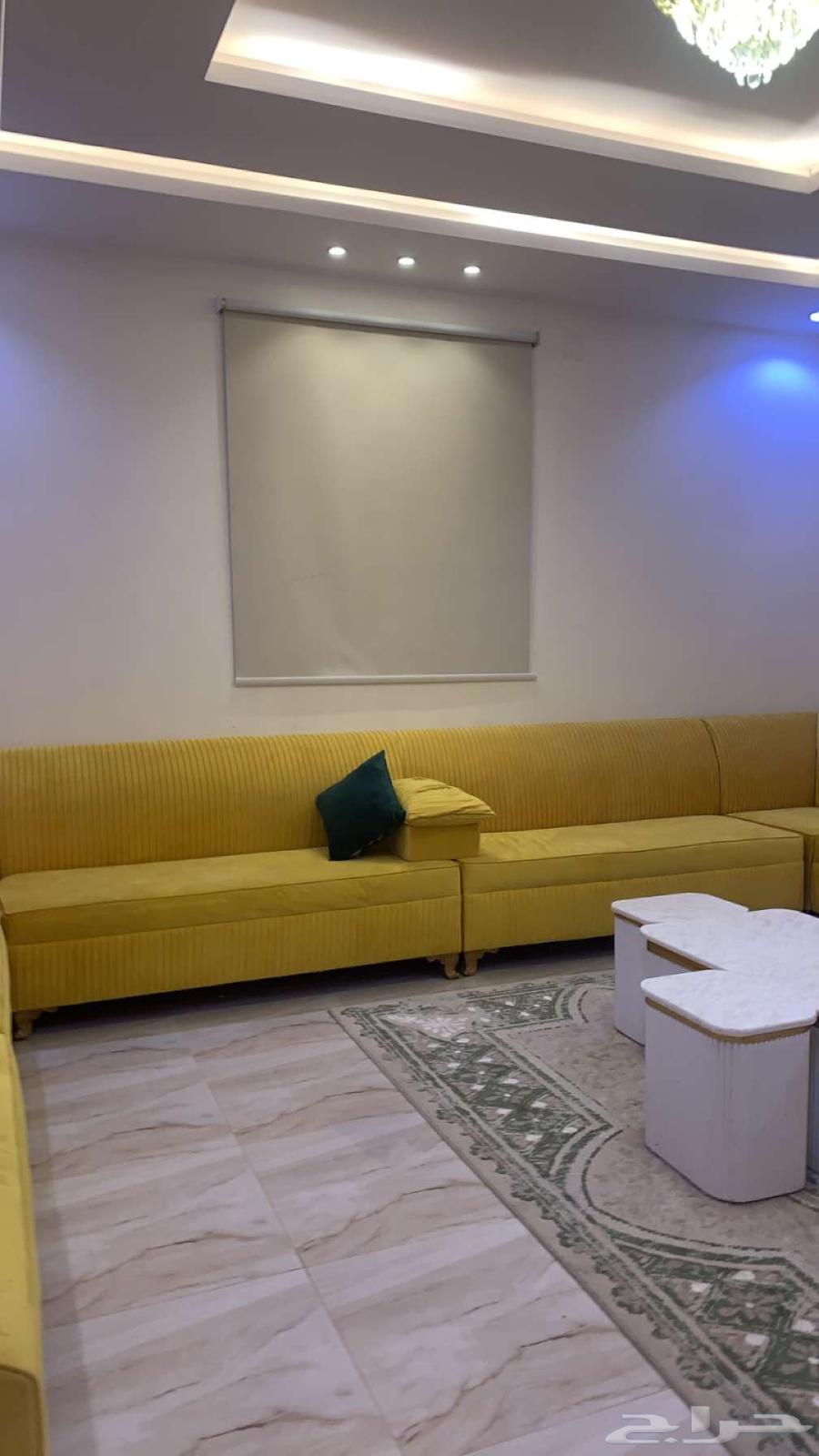 Women's 4in5 sofa with 5 tables and mat64490276084611111