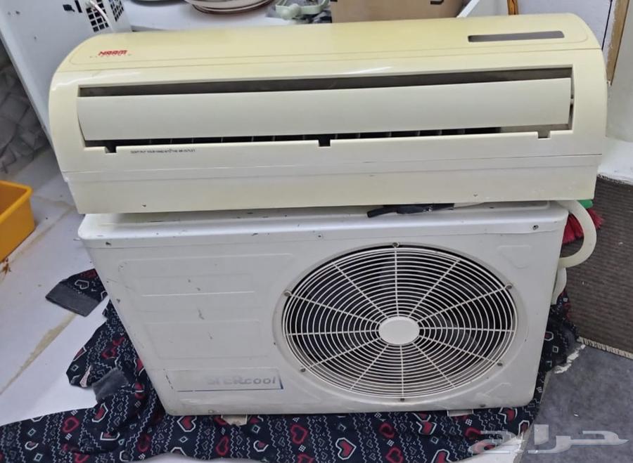 بوتاجاز 4 شعله شغال جيد جدا مع الفرن ميكرويف كبير مع خرطوم ا64490317306114111