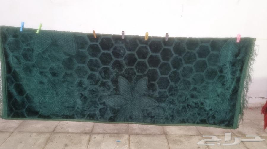 Three clean, washed and ready mats64470579942274112