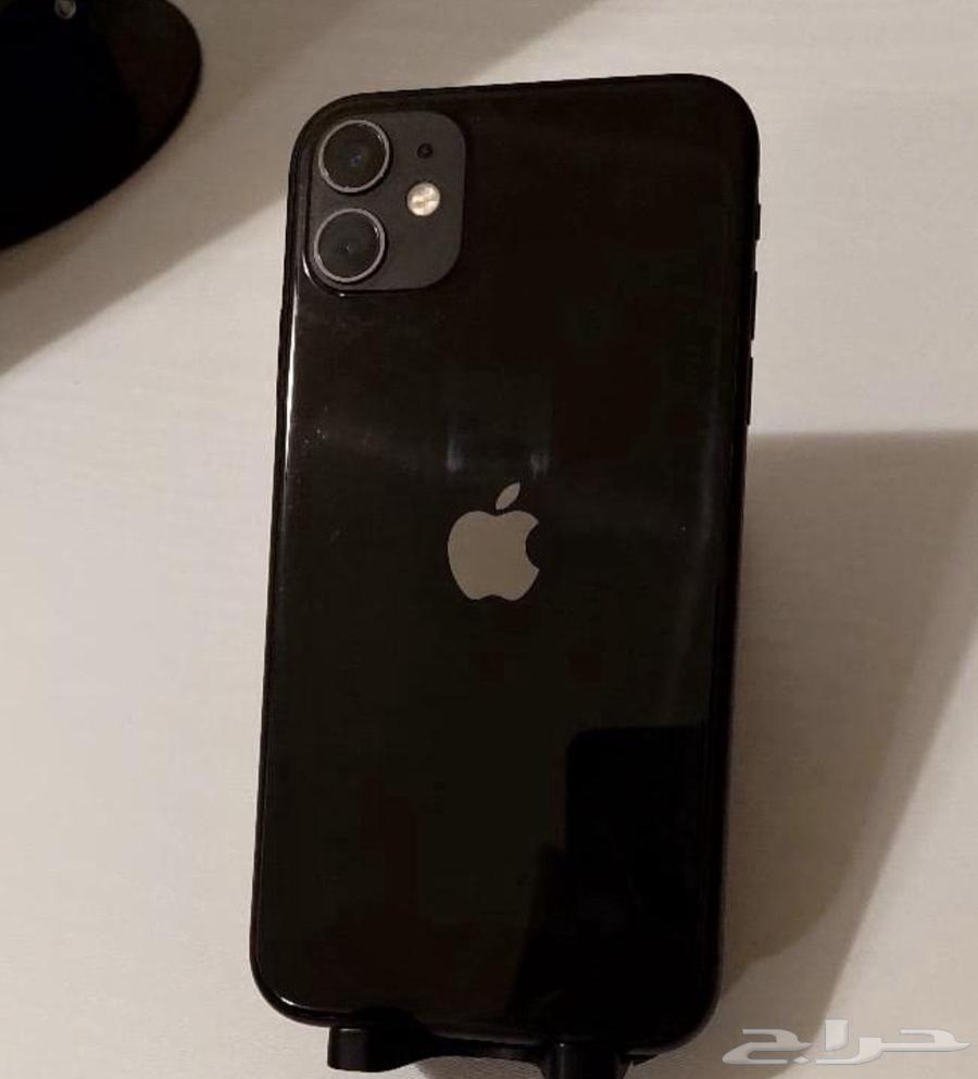 Two phones, one iPhone X regular and the second iPhone 11 new64493259494145111