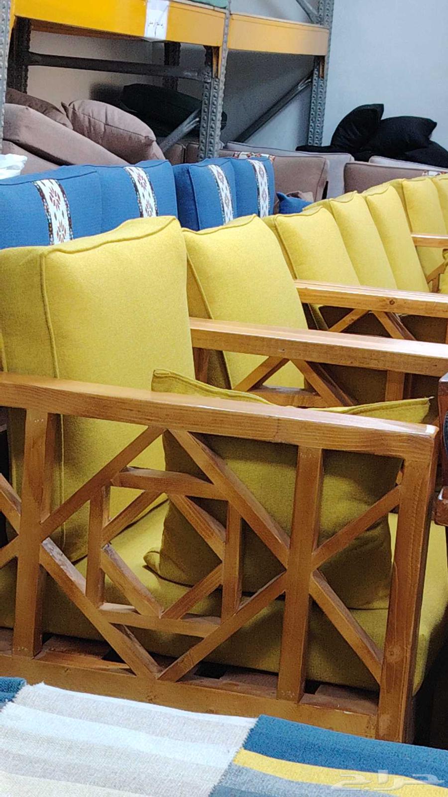 Custom-made outdoor seating with elegant design64489086831362111