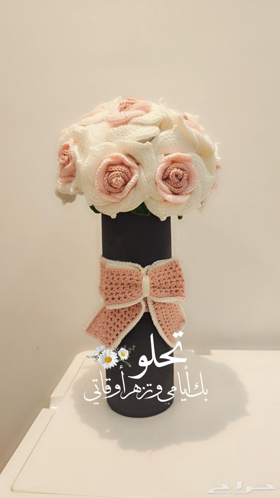 فازة ورد يدوية كروشية64493491646721112
