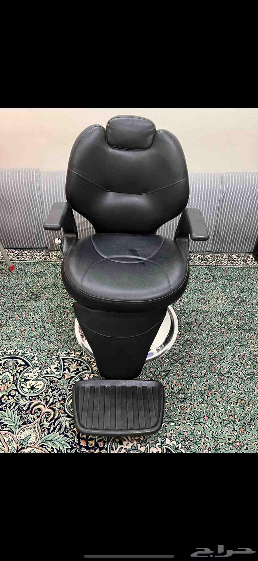 أدوات شبه جديده للمشاغل64487332862851112