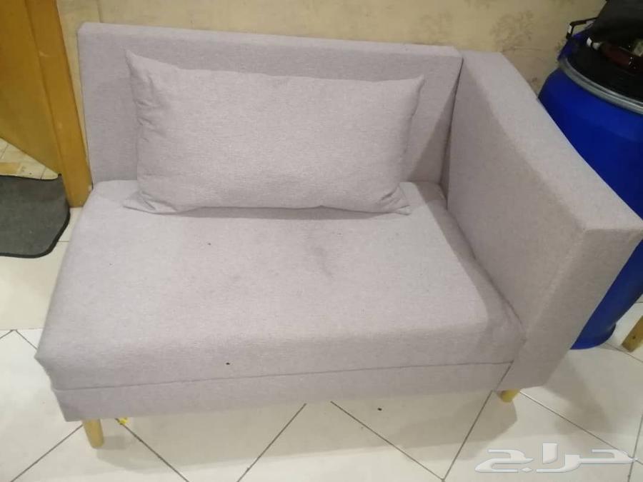 Sofa and two nightstands64490768908930113