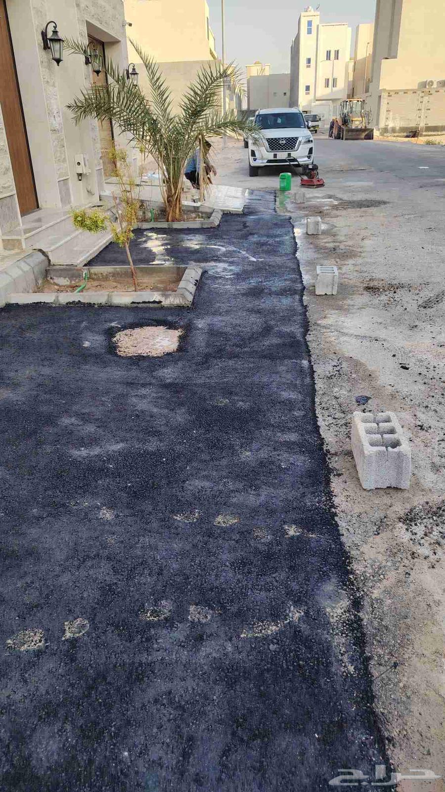 Cutting asphalt walls, sand roughening, external plastering, insulation, opening sealing, breaking64535013486978113