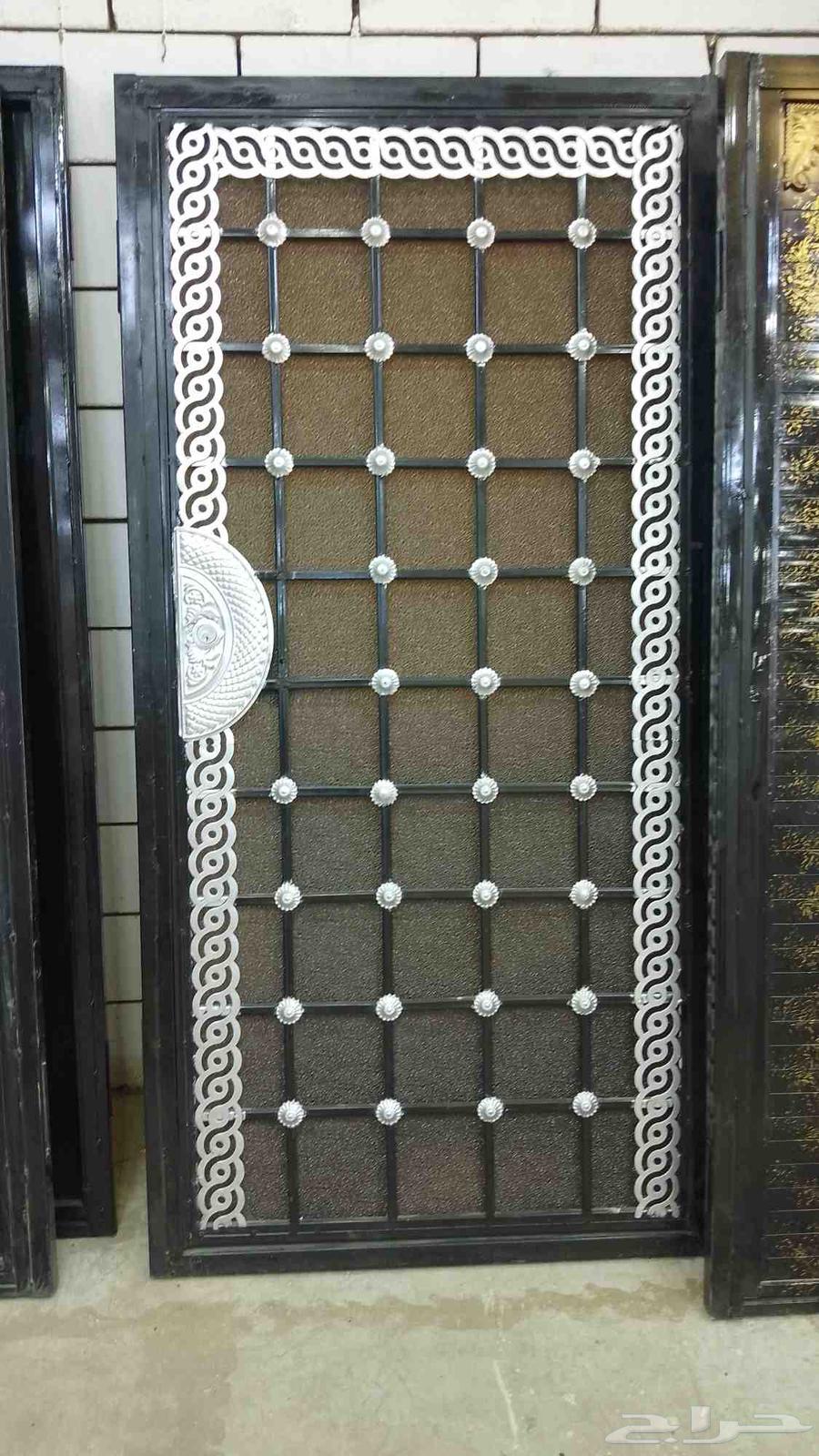 ابواب خشب مستخدم وا جديد64489239217282110