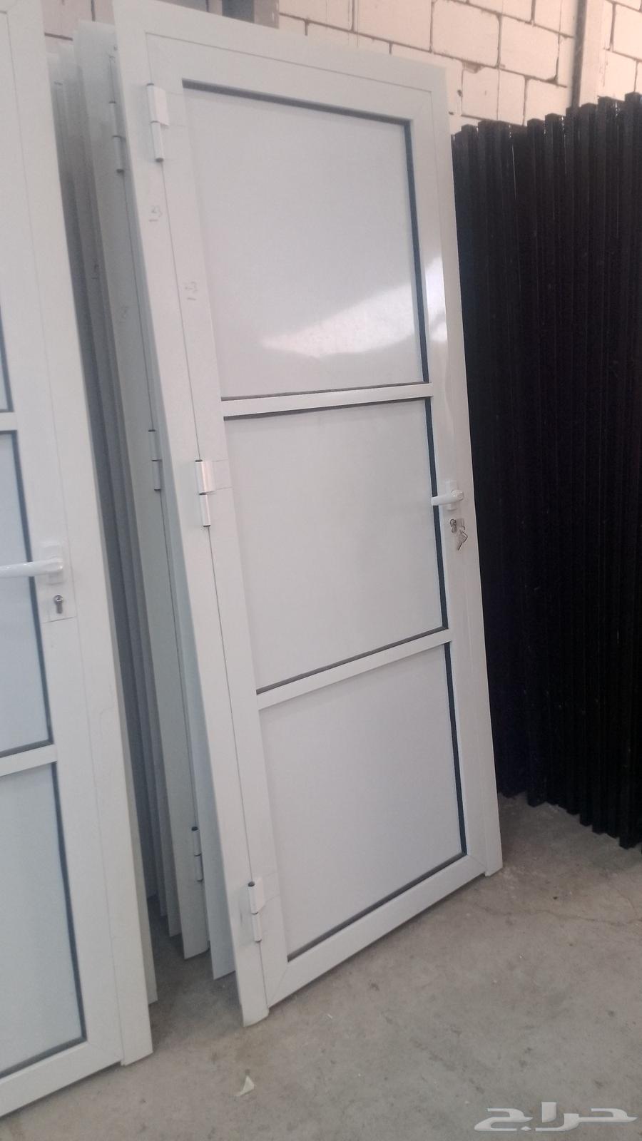 لدينا جميع انواع الابواب الخشب والشبابيك المنيوم ونشتري جميع64488892916481110