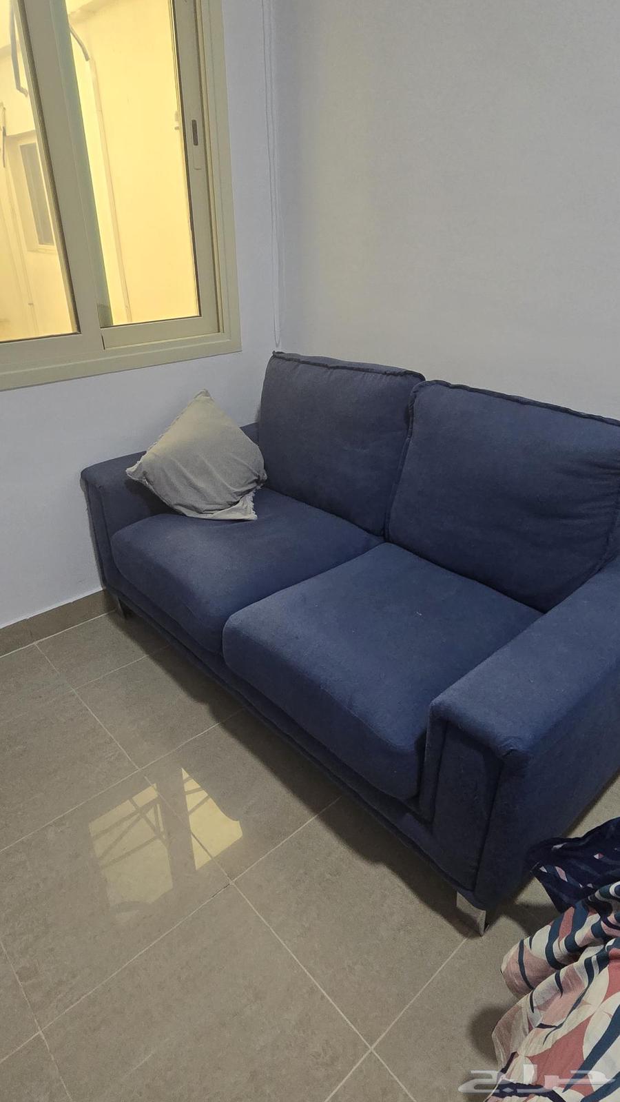 Couch64493218891394112