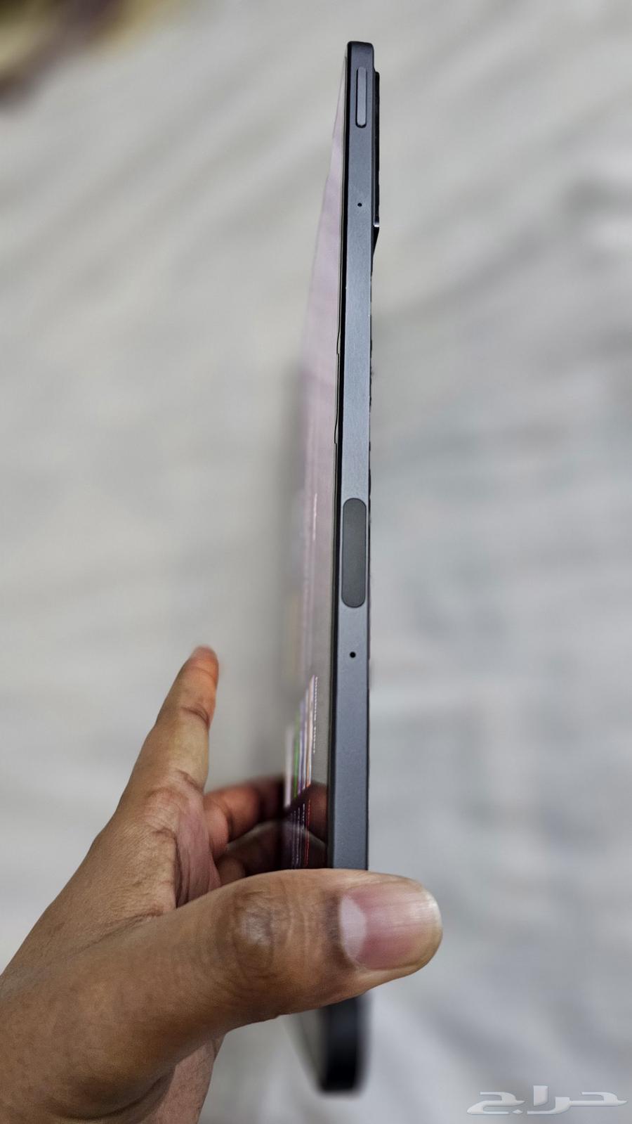 رد ماجيك نوفا 256 12 رام النسخه العالميه64491070444547112