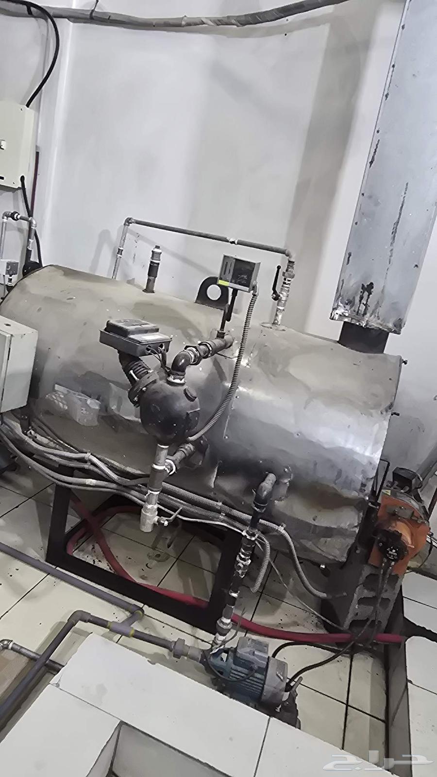 بيلر ديزل طول متر ونص شغال على الشرط مازال راكب في المغسلة64493124291073110