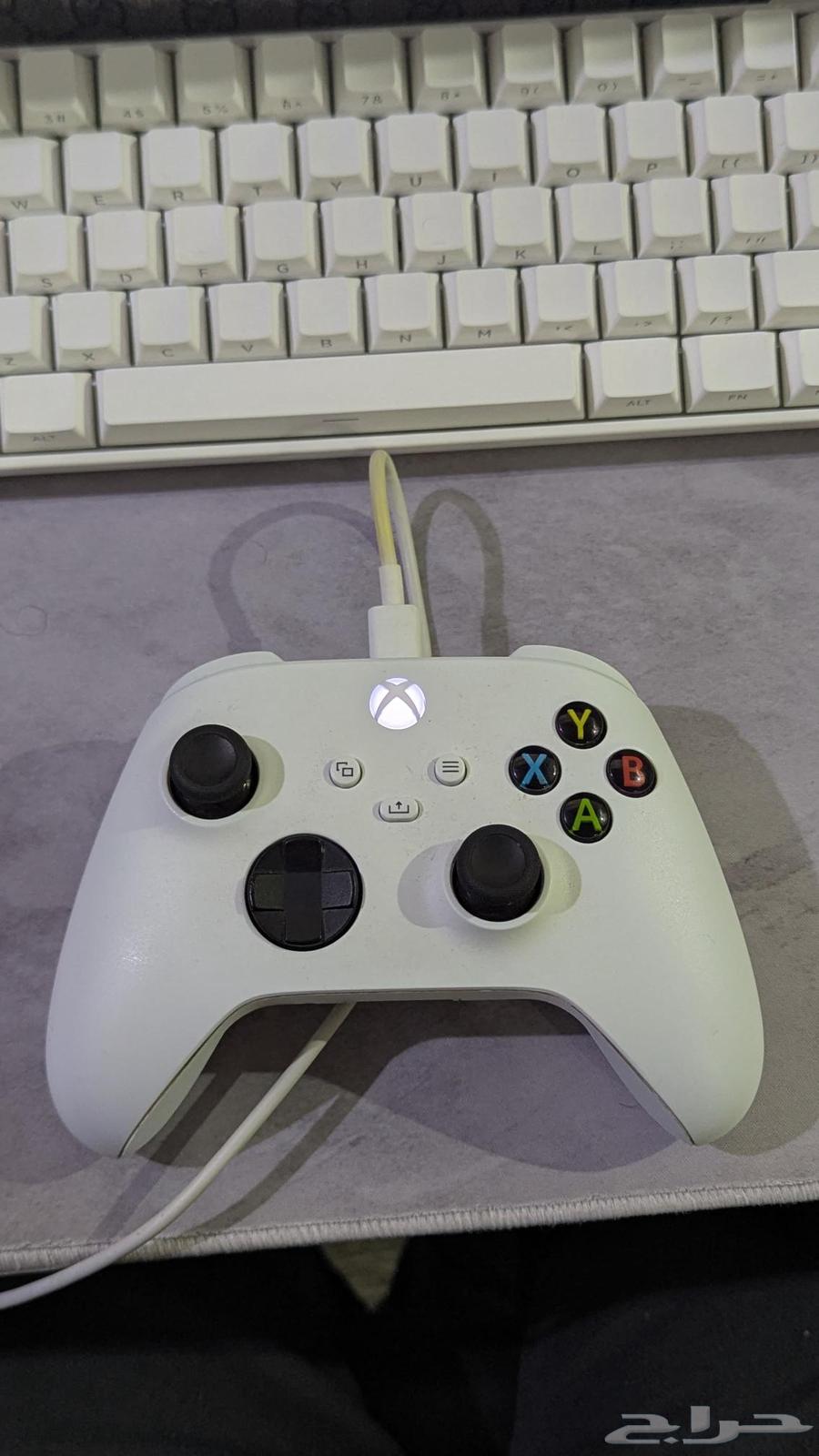 إعلان بيع يدين إكس بوكس أصلية64487855990530111