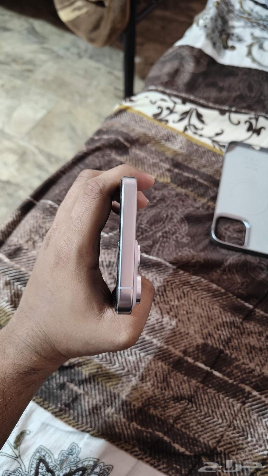 آيفون 16 برو ماكس64493124193155112