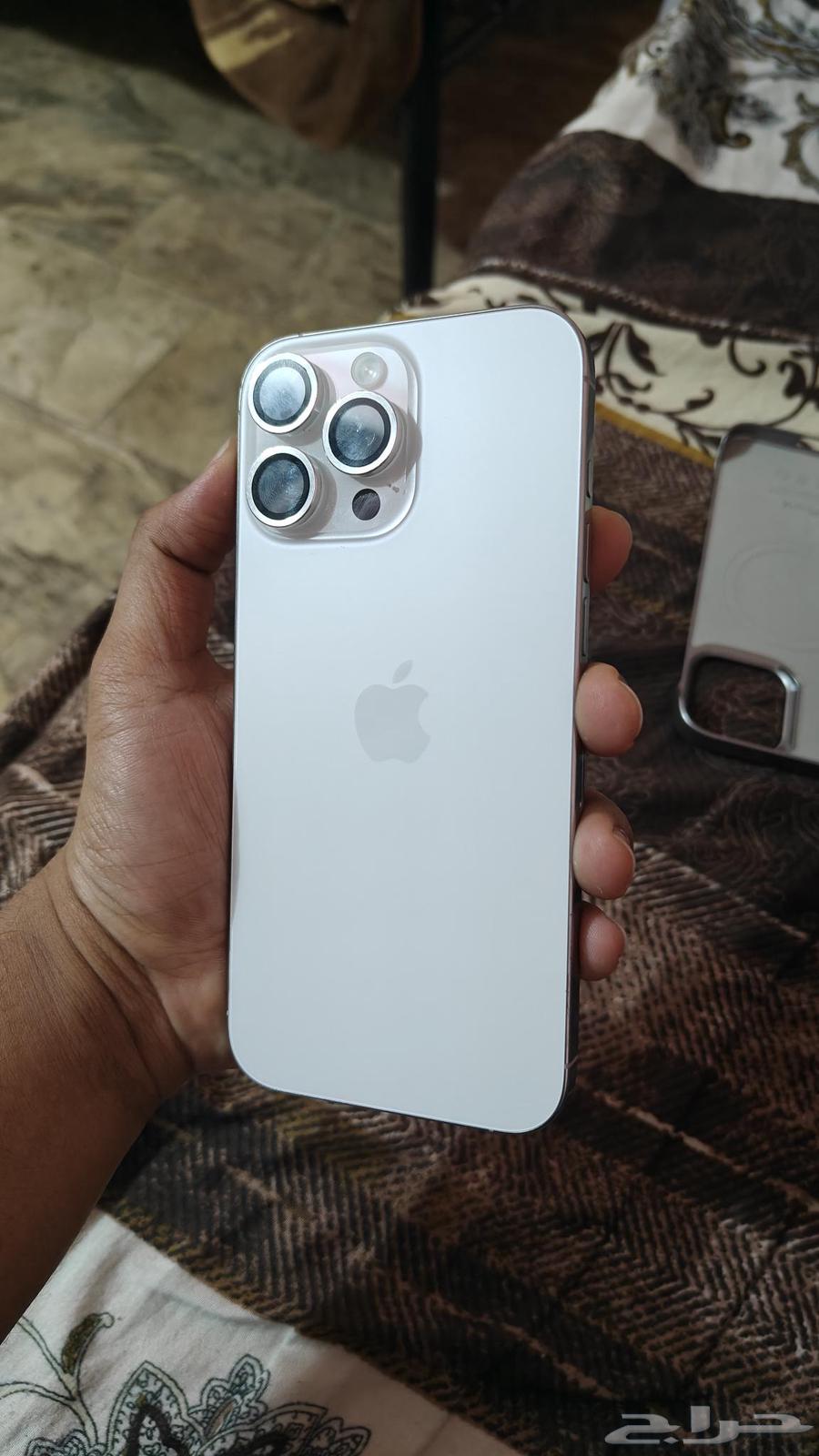 آيفون 16 برو ماكس64493124193155110