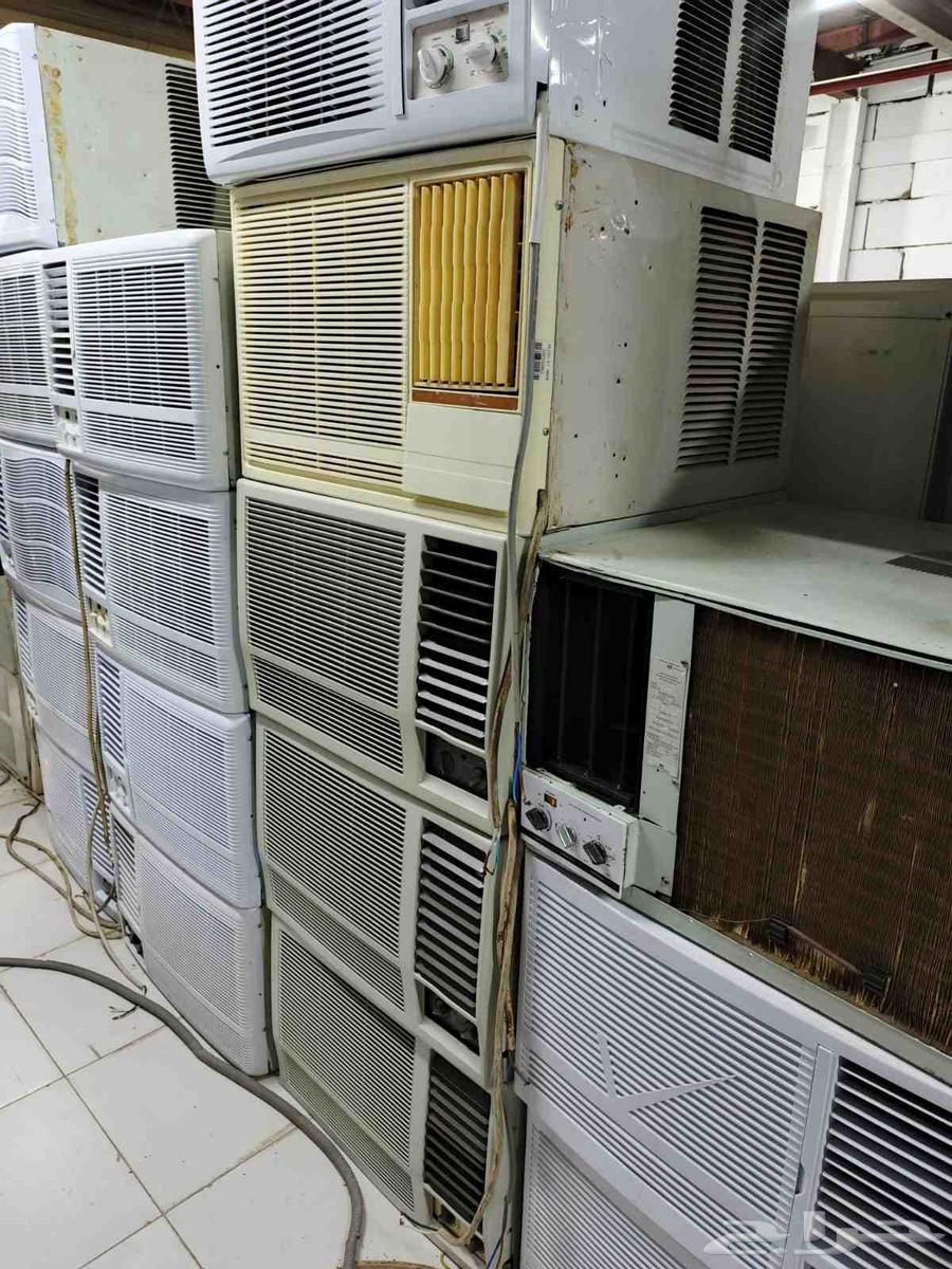 يوجد مكيفات ستوك نضيف جدا واقل الأسعار64489378083074110