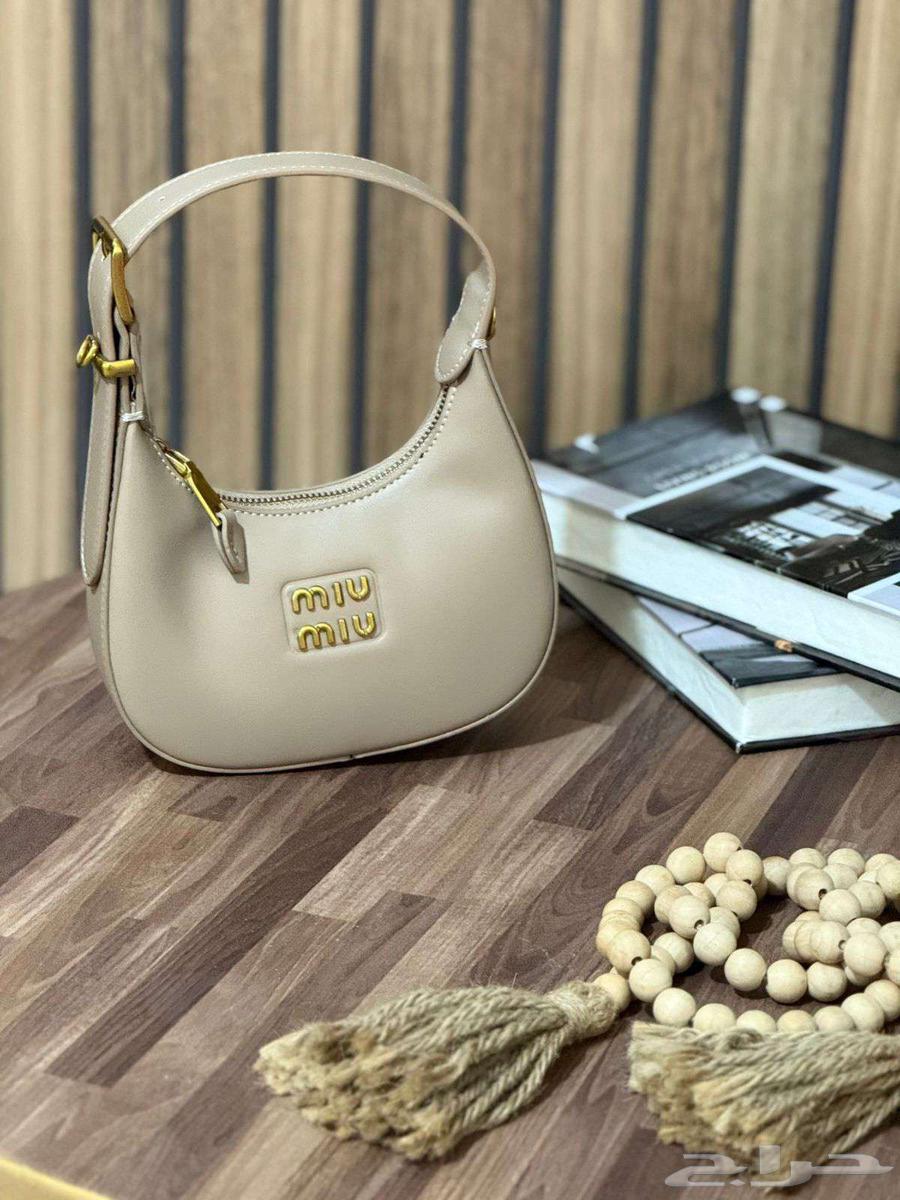 شنط ماركه جملة وتجزائه64487346382593113