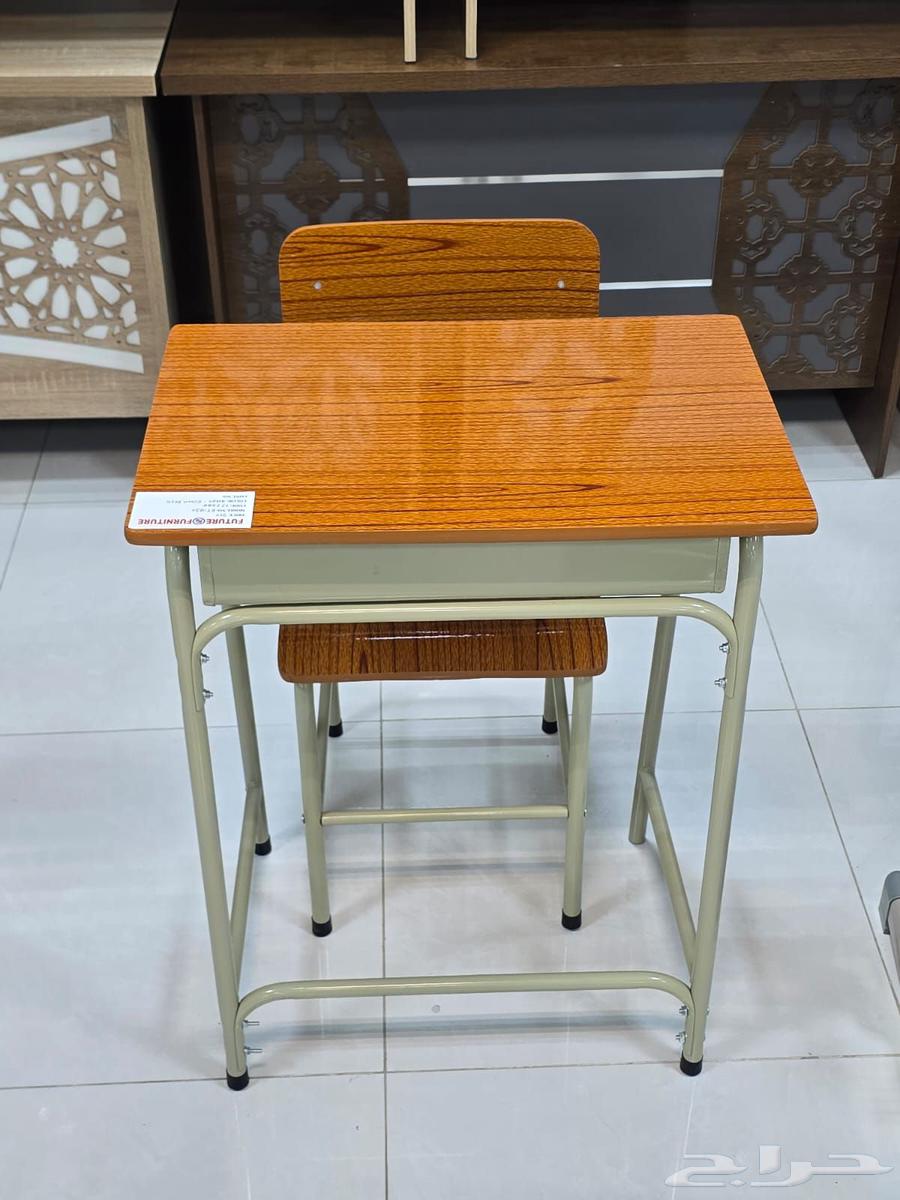 School tables64494701087618110