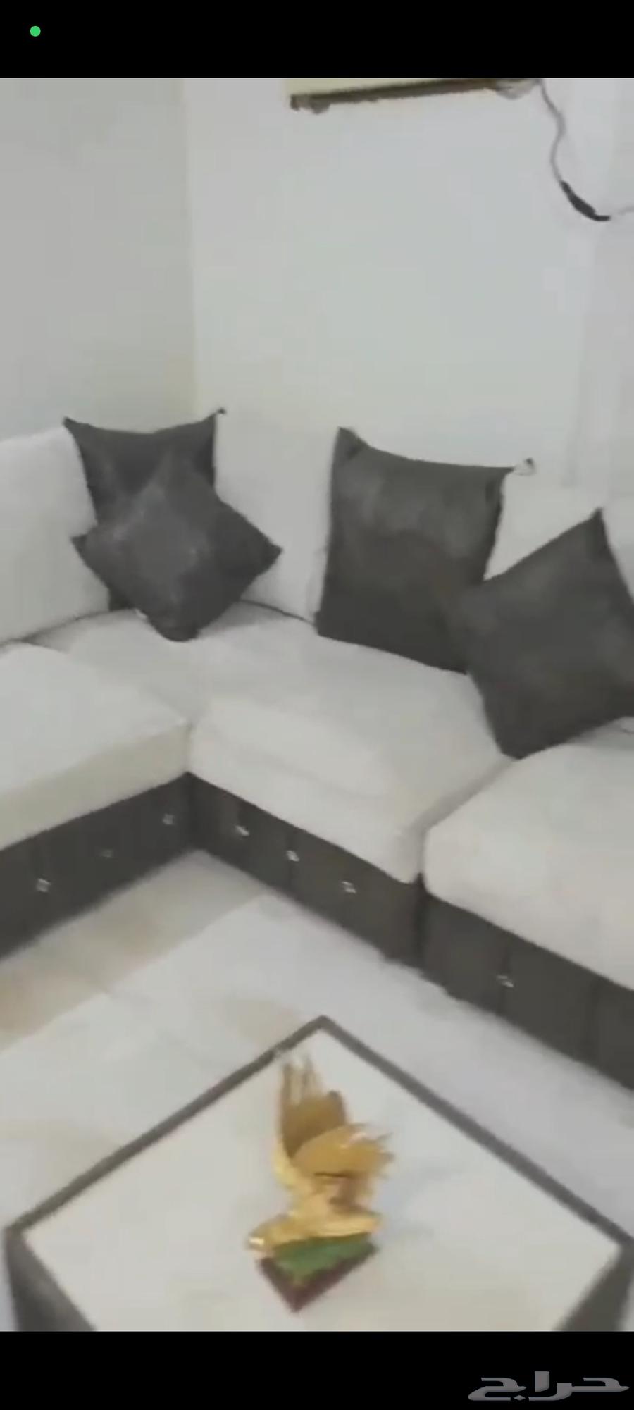 طقم كنب ممتاز و مكيف64486702718595112