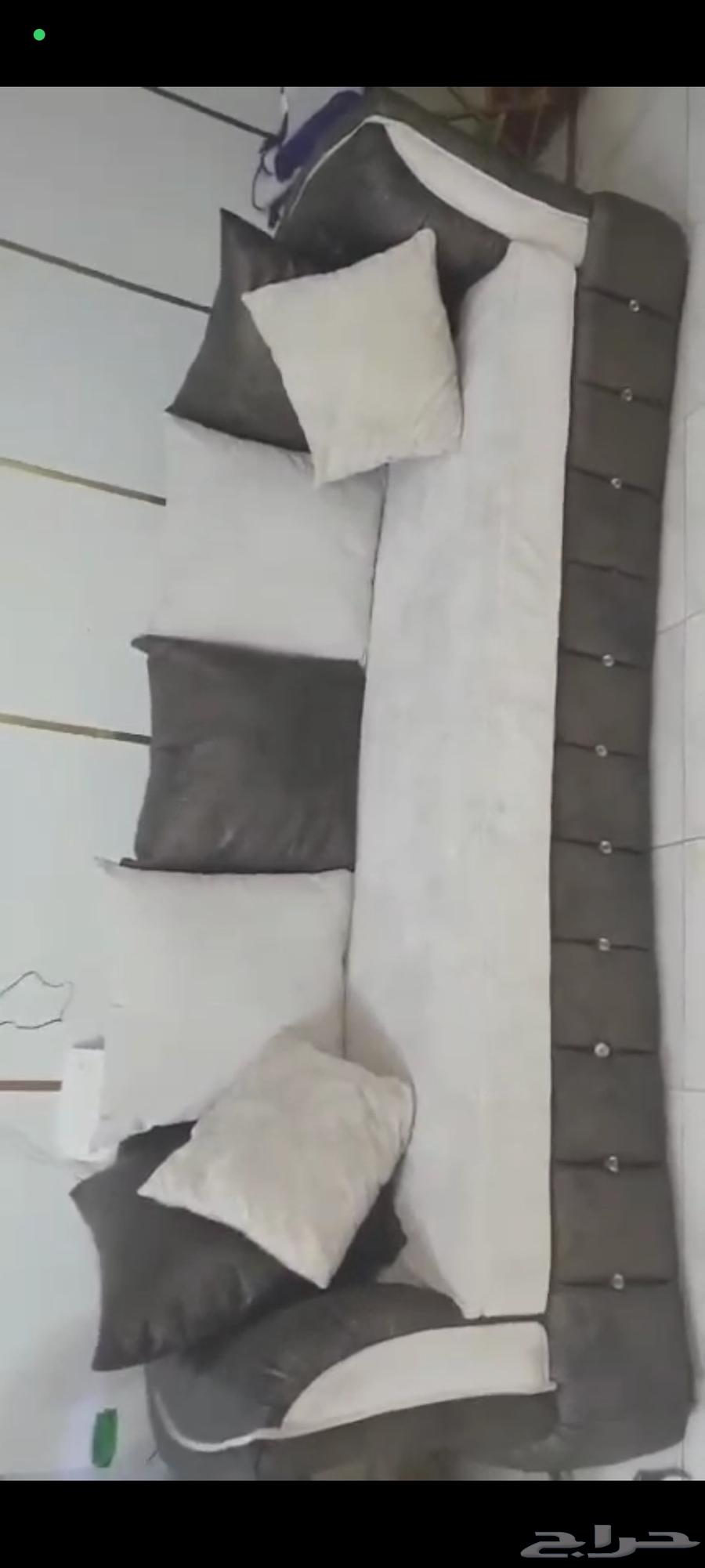 طقم كنب ممتاز و مكيف64486702718595111