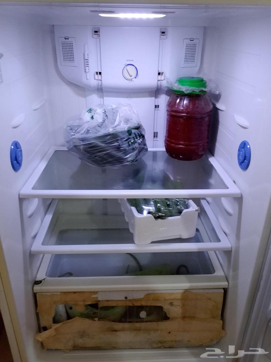 براد مستعمل تبريد ممتاز السعر 350 ريال سعودي64492284843265112