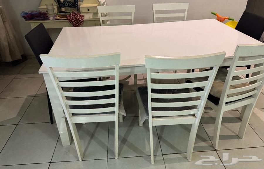 Dining table64492026980097111