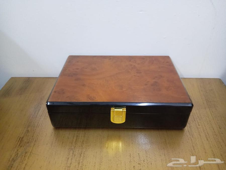 محفظة مونت بلانك الاصليه للبيع64491714281730110