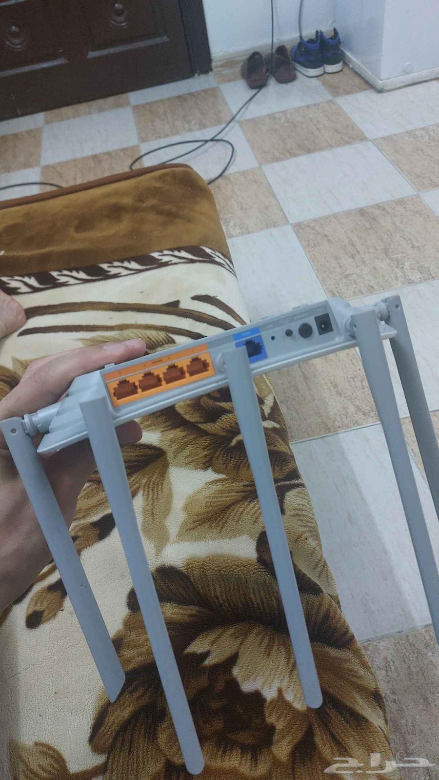 Almost new TP-Link router64490523614594111