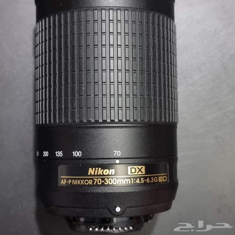 نيكون D7200 مع نيكور 70-300 مم 50 مم f1.8D64491198042115113