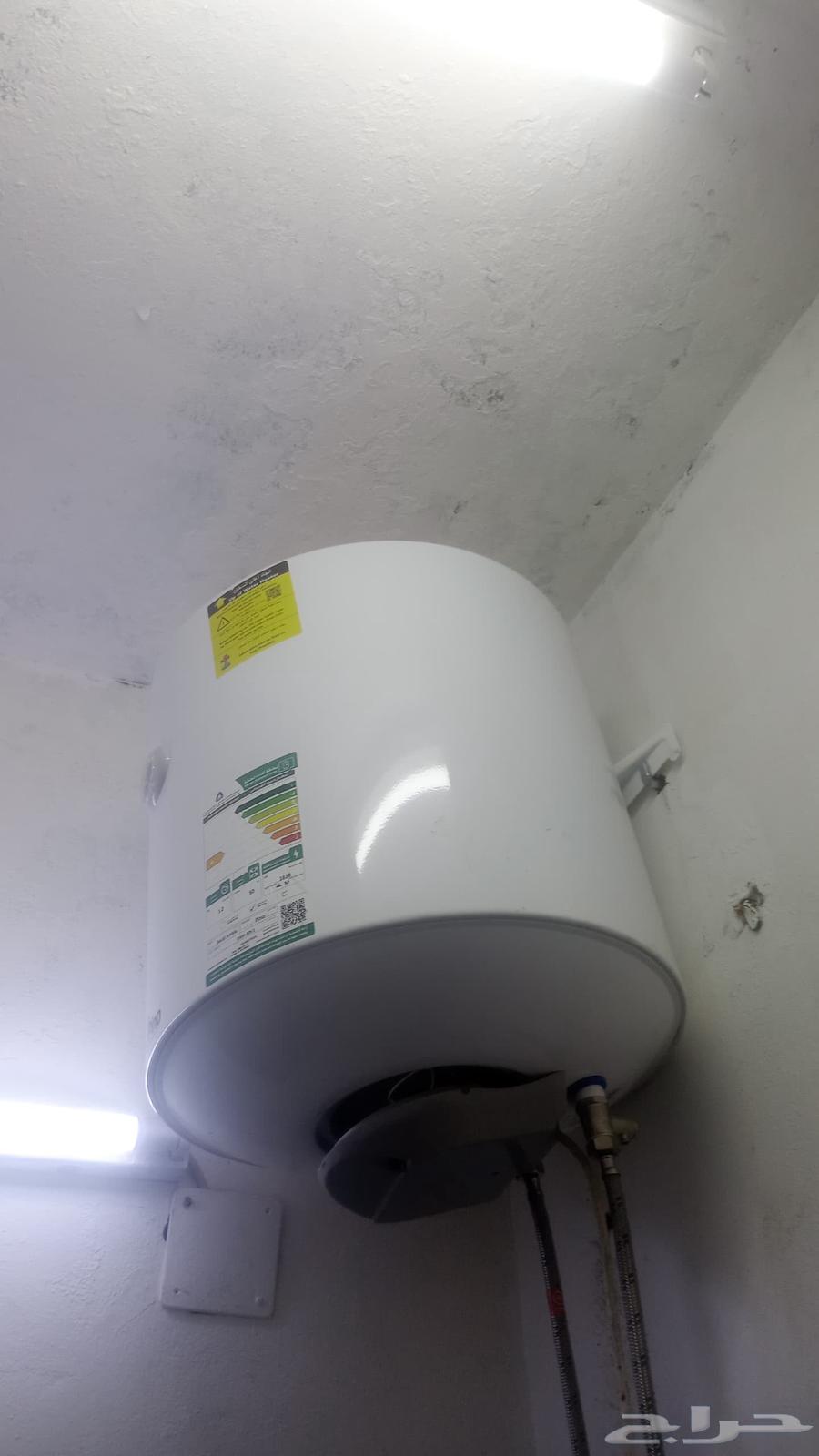 بيع سخانات العدد اثنين شبه جديد سبب البيع نقل64489086863105110