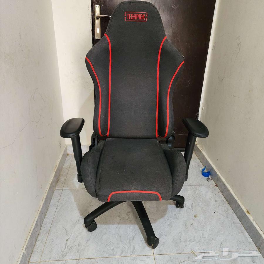 للبيع كرسي بحالة ممتازه64494112833026110