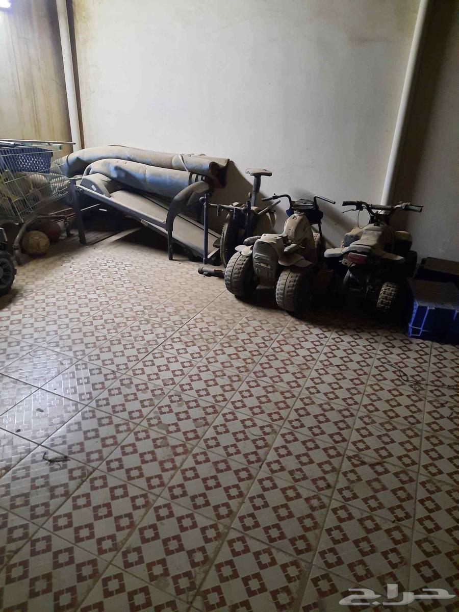 Tanks and a Cycle Machine for Sale64493232262273110