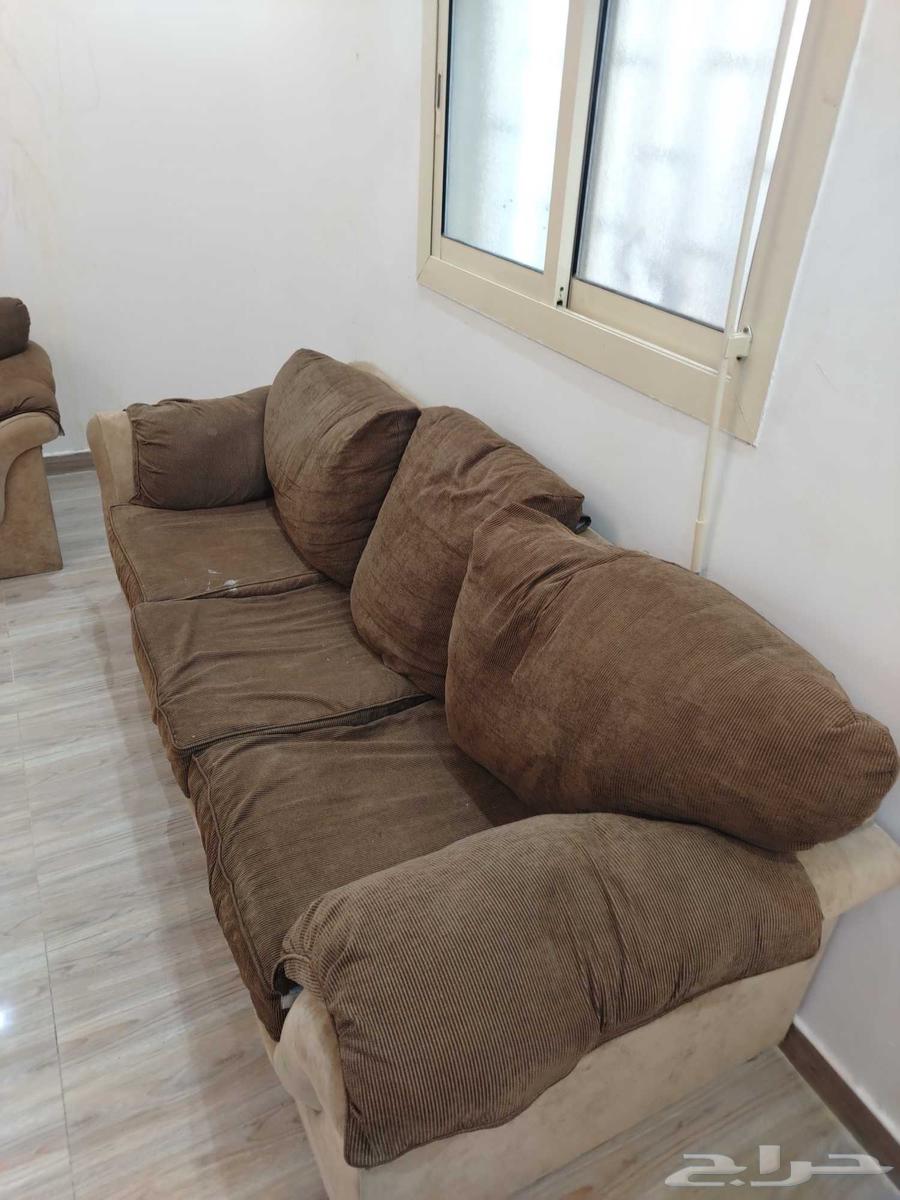 كنبتين للبيع مستعجل64490495964674111