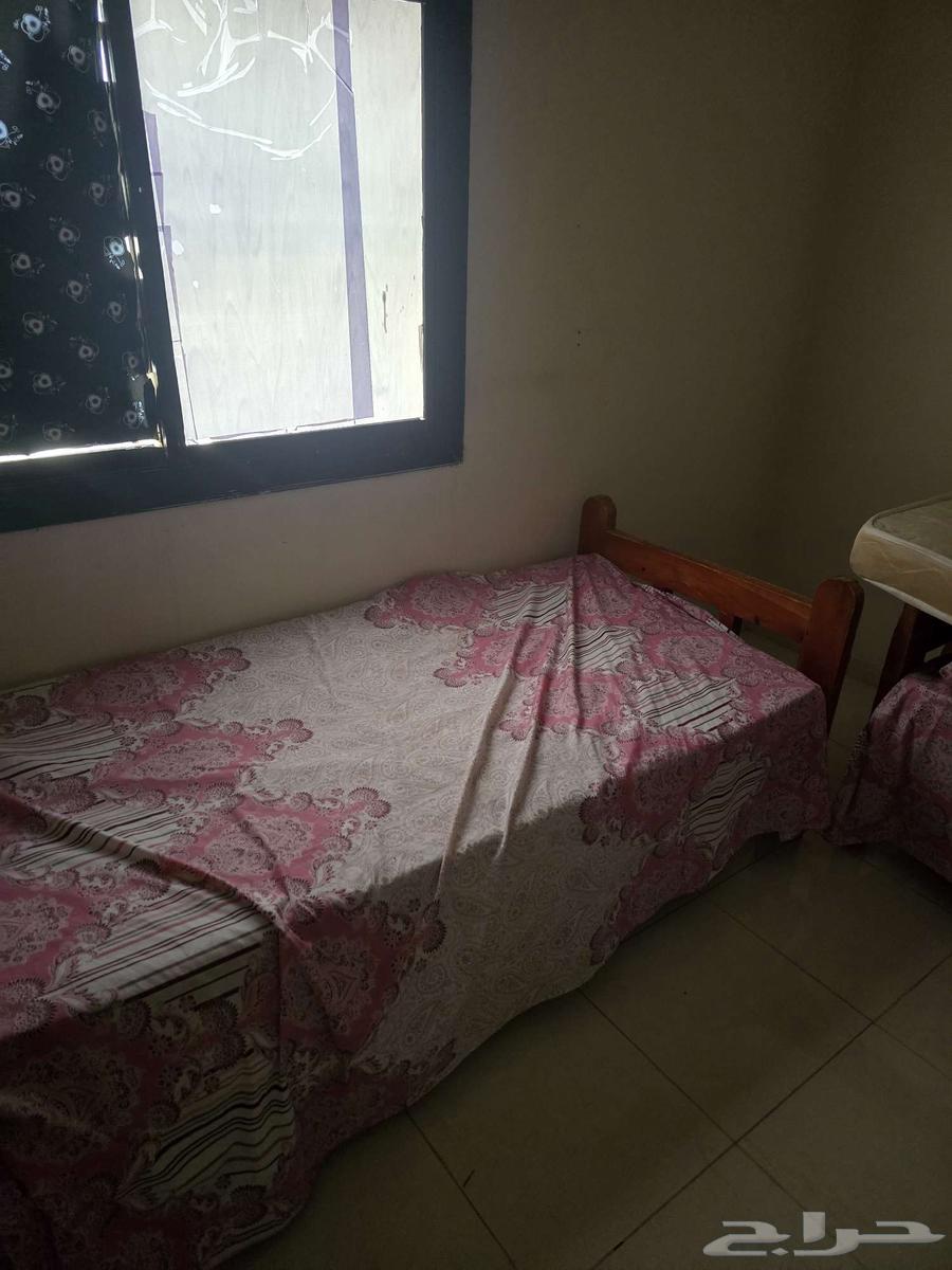 3 سراير خشب مع المراتب بسعر 600 ريال64493151008897110