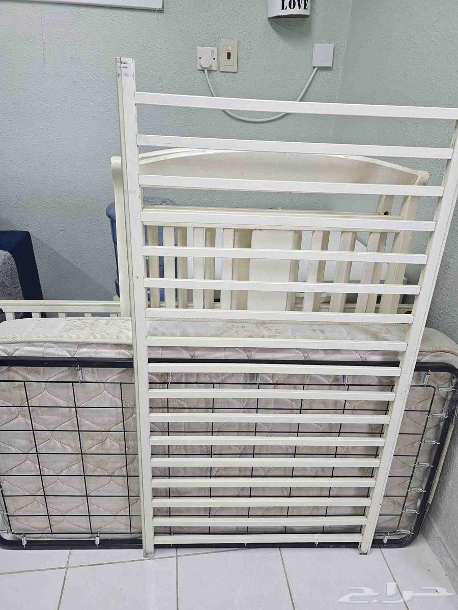 أغراض للبيع بسبب الخروج النهائي64488118321794111