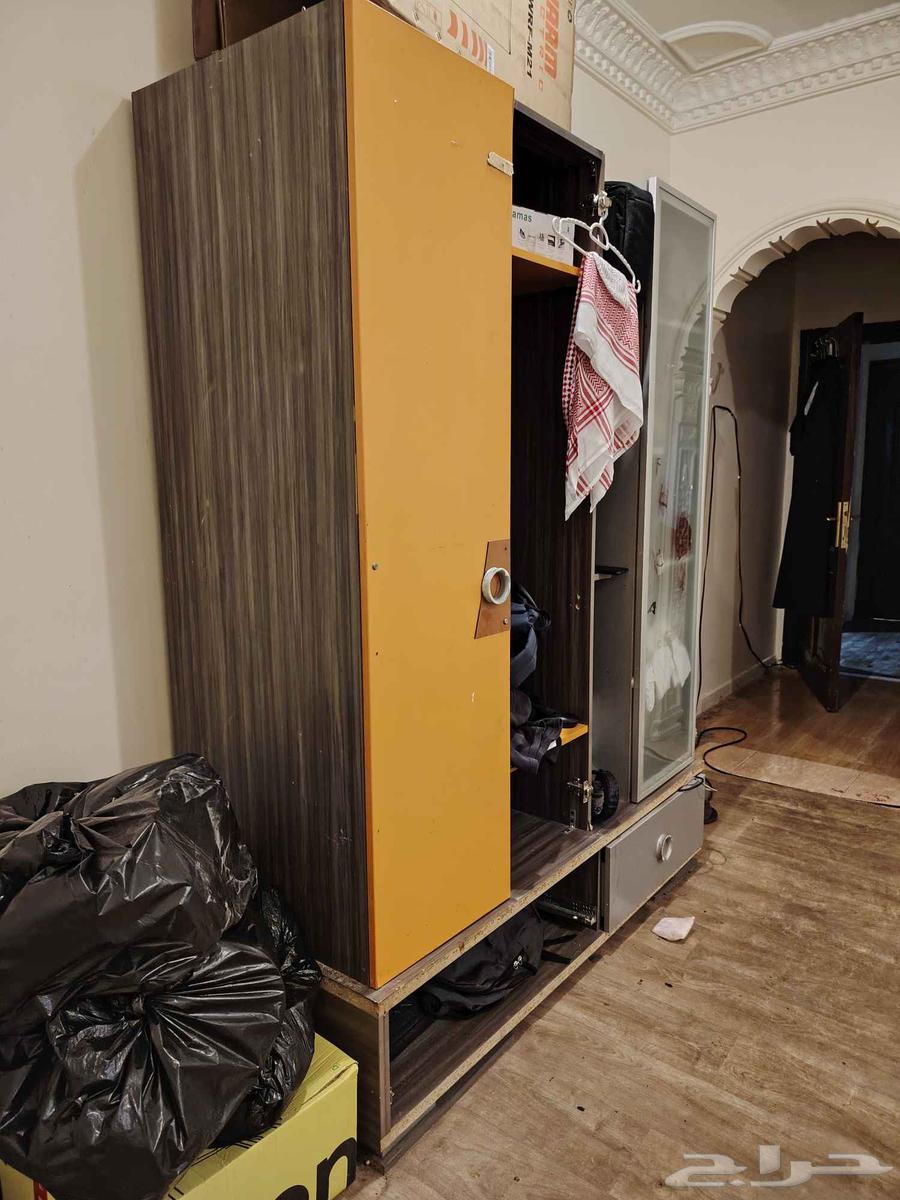 غرفه نوم اطفال وكبار سريرين ودولاب كبير من فروله64488574106755111