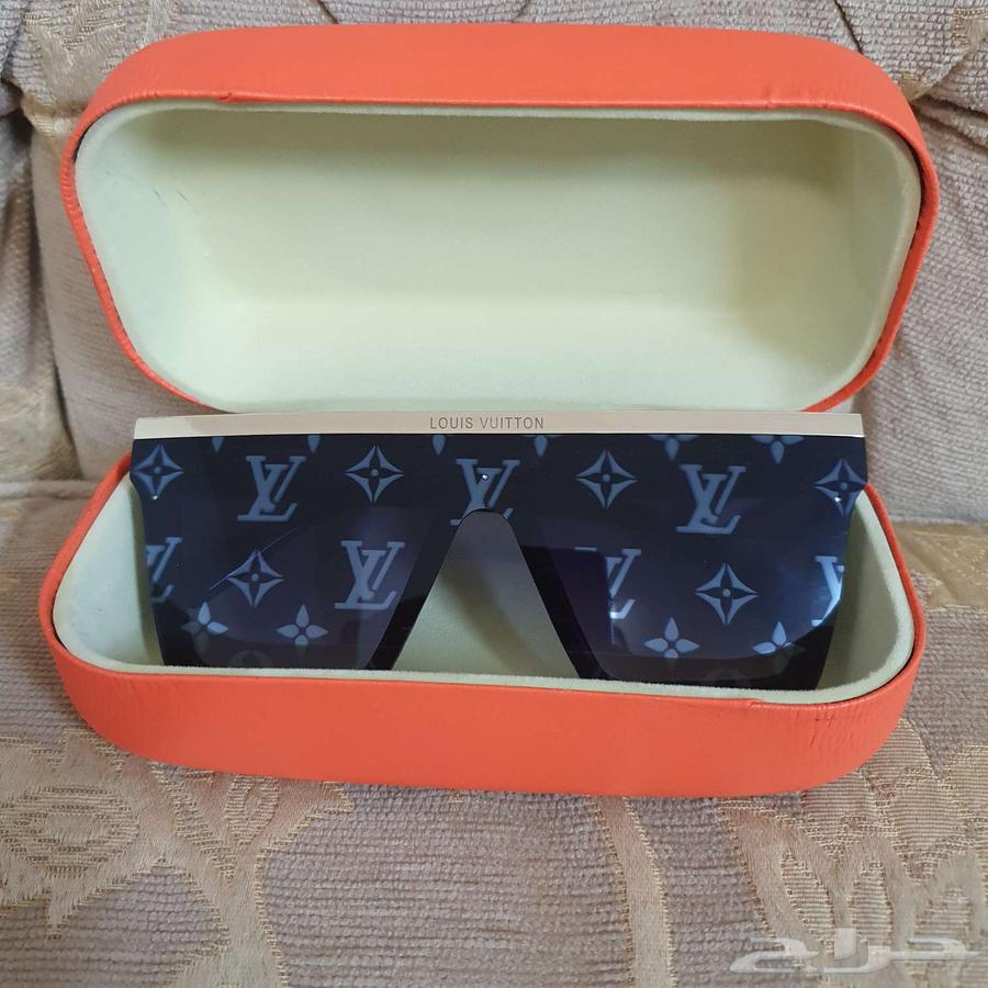 نظارة شمسيه من لويس فيتون64494044310913112