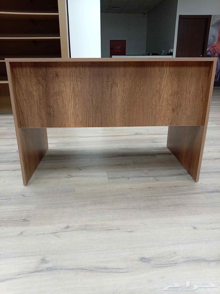 للبيع طاولات جديدة64488532596481110